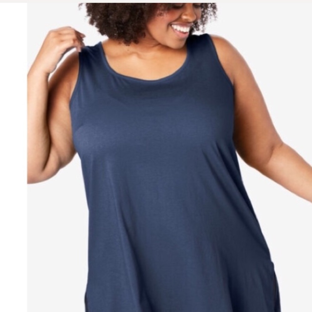 NEW Plus Size Longer Sleeveless NavyTunic, size 20